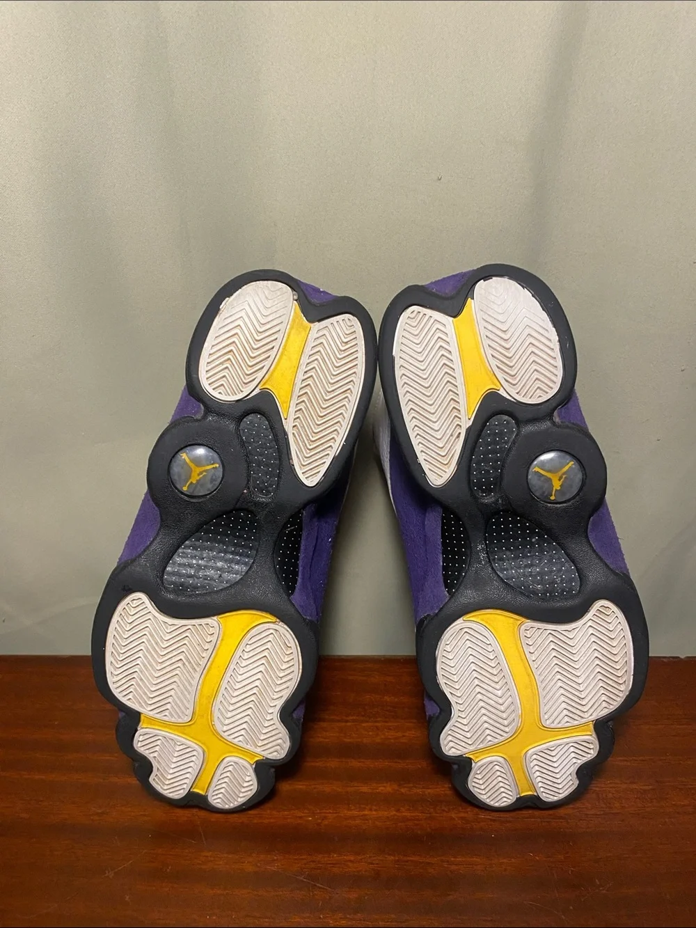 Nike Air Jordan 13 Retro Lakers White Purple size 10.5 Used
